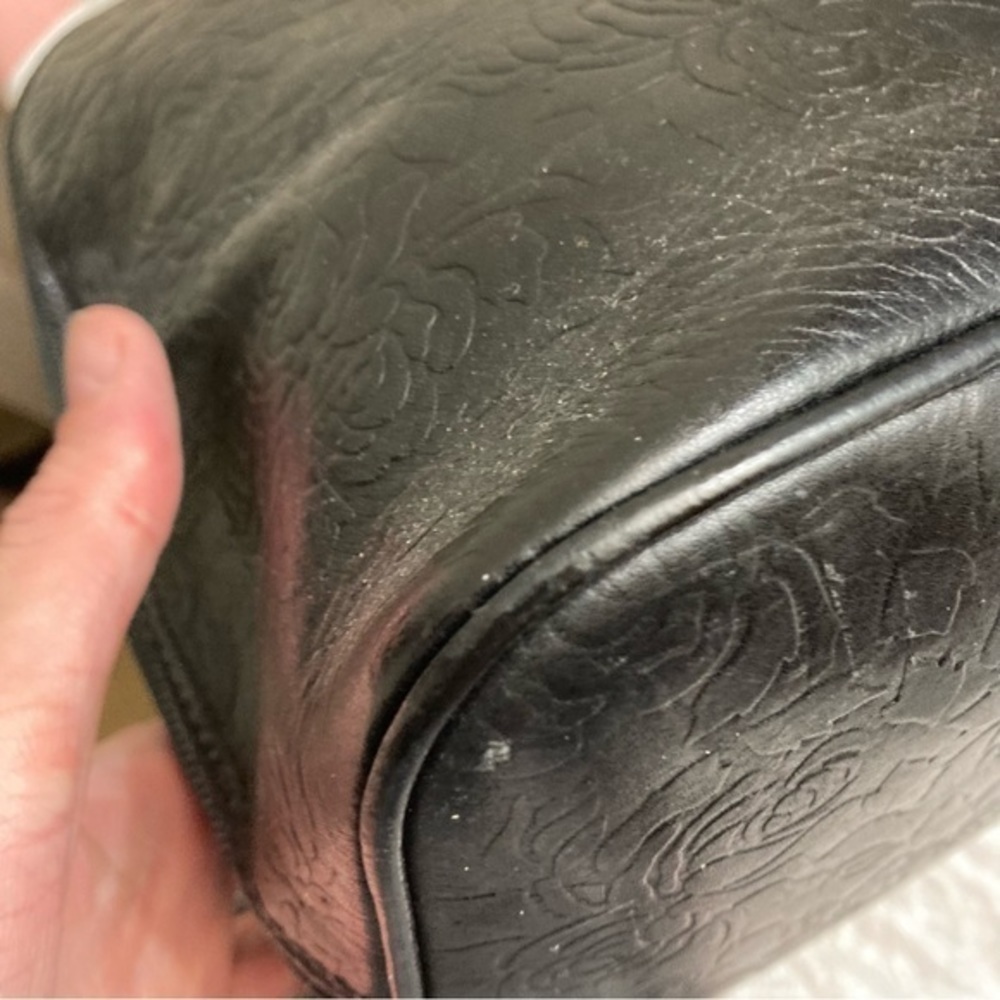 Valentino garavani RARE vintage embossed dome satchel bag - Picture 10 of 14